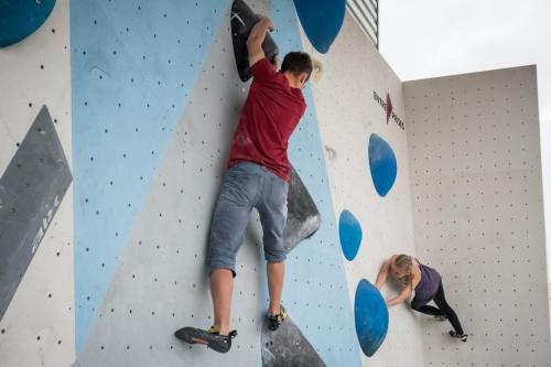 122665051 2280479435419492 6940344178649742101 o