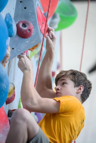 2025 escalade cf-48 54407628029 o